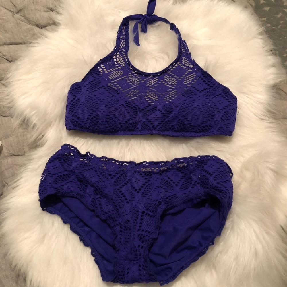 BECCA Crochet bikini set